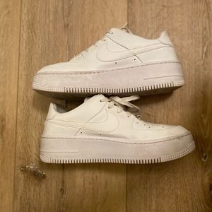 Women’s Platform Air Force One’s Sneakers